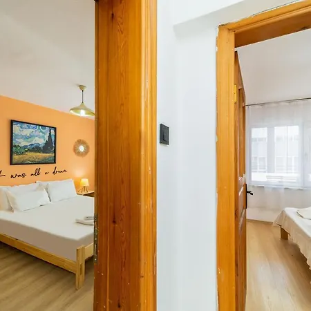 Central Flat With Balcony And Terrace In Muratpasa Antalya